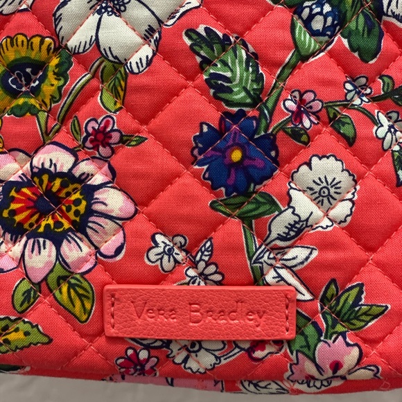 COPY - Vera Bradley Carson Hobo Bag NWT MSRP $88 - Picture 2 of 8